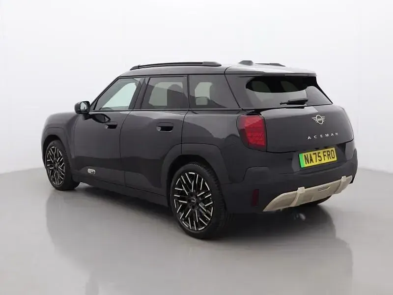 Used Mini Aceman Exclusive 135 kW (184 HP) 2025 Black SUV