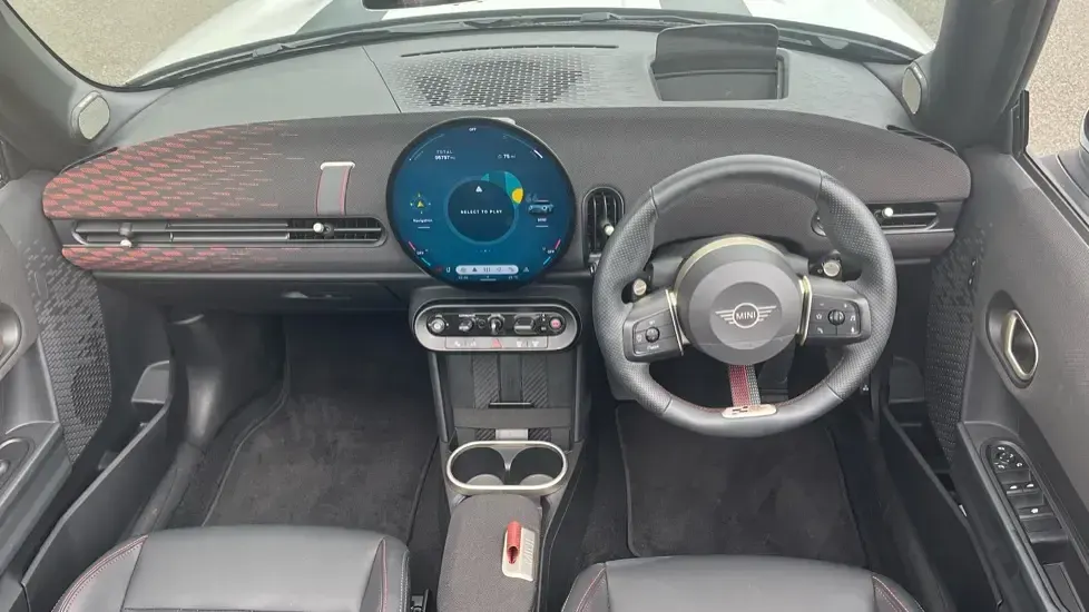 Used Mini Cooper 147 kW (201 HP) 2025 White Hatchback