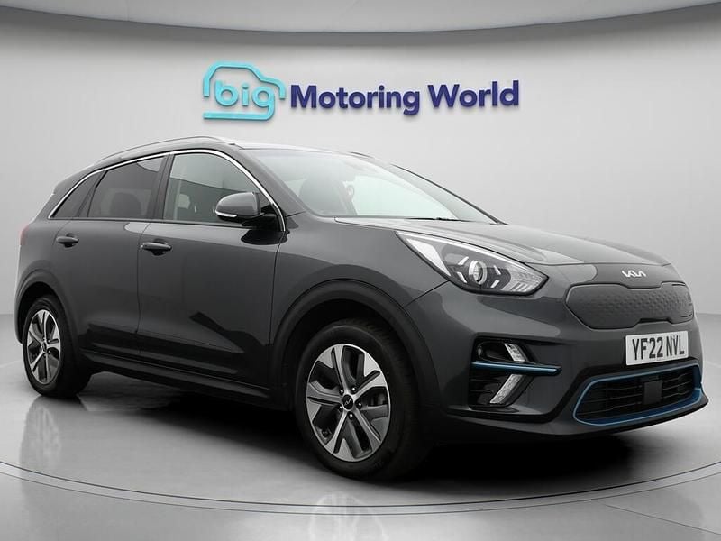 Grey Used 2022 Kia e-Niro 2 SUV | £11,800 (Good price) - Image 1/4