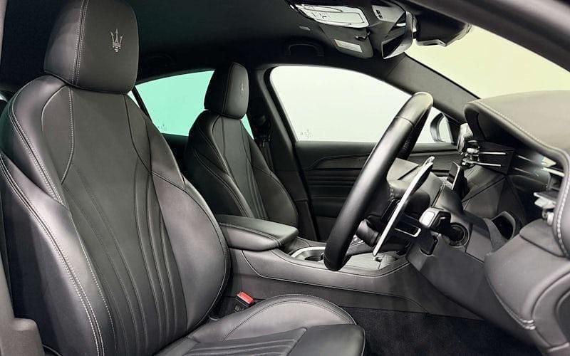 Used Maserati Grecale 330 HP (242 kW) 2025 SUV