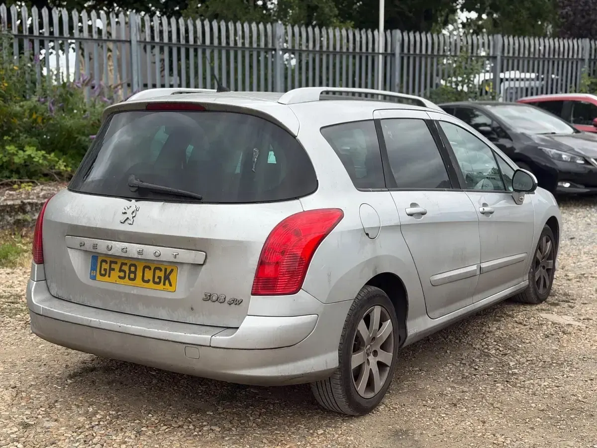 Used Peugeot 308 2009 Silver Estate