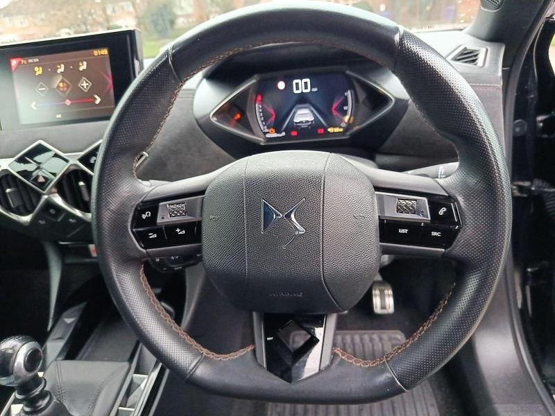 Used DS Automobiles DS3 Crossback Performance 100 HP (73 kW) 2019 Black SUV