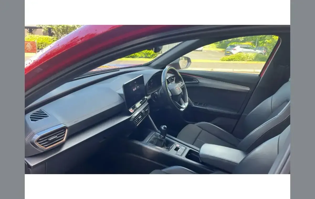 Begagnad Cupra Formentor 150 HK (110 kW) 2021 Röd SUV