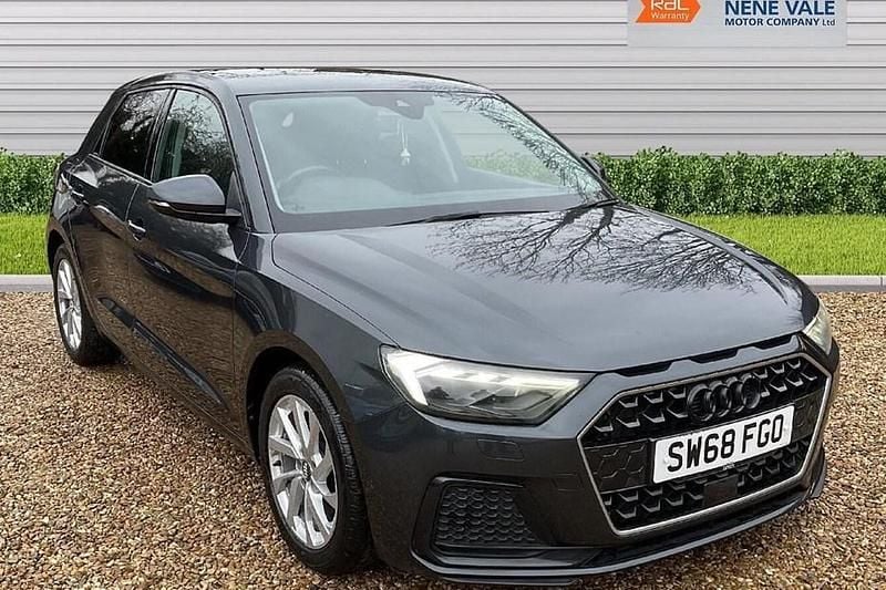 Used Audi A1 Sportback Sport 116 HP (85 kW) 2018 Hatchback
