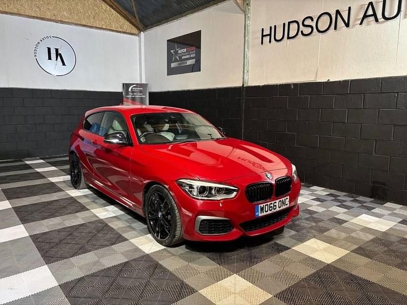 Used BMW M140 M Sport 340 HP (250 kW) 2017 Red Hatchback