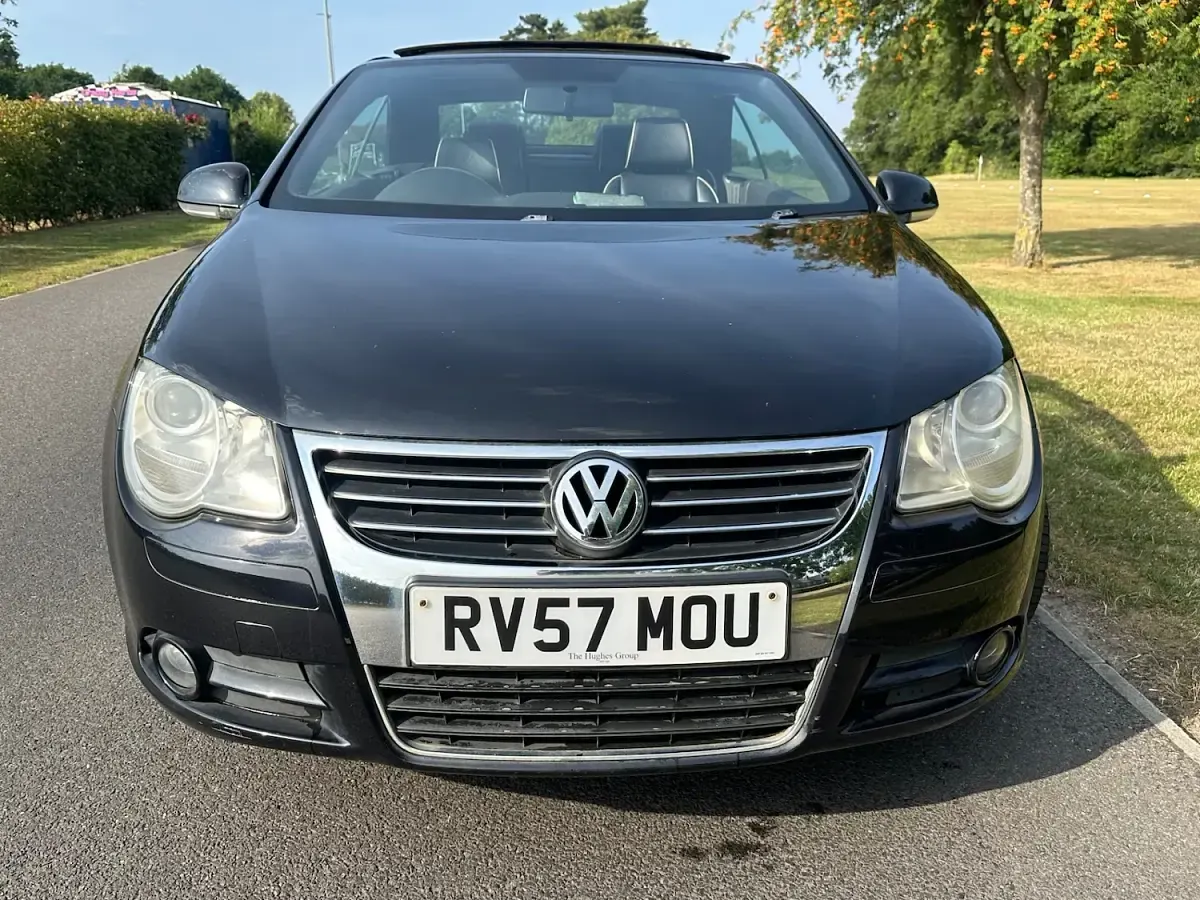 Used VW Eos Individual 140 HP (102 kW) 2007 Black Cabriolet