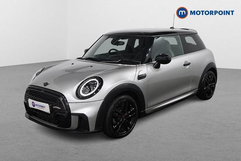 Used Mini Cooper Hatch 136 HP (100 kW) 2022 Silver Hatchback
