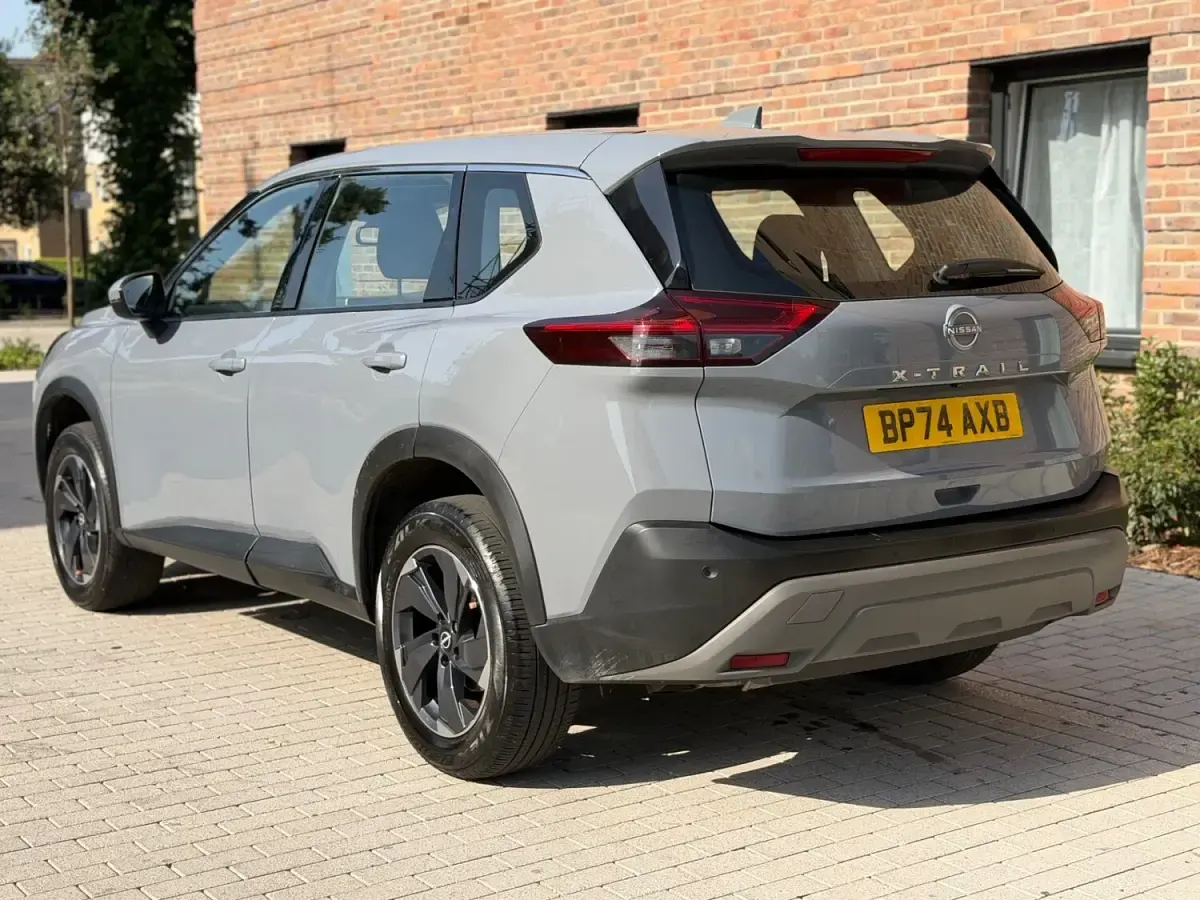 Used Nissan X-Trail Acenta Premium 163 HP (119 kW) 2024 Grey SUV