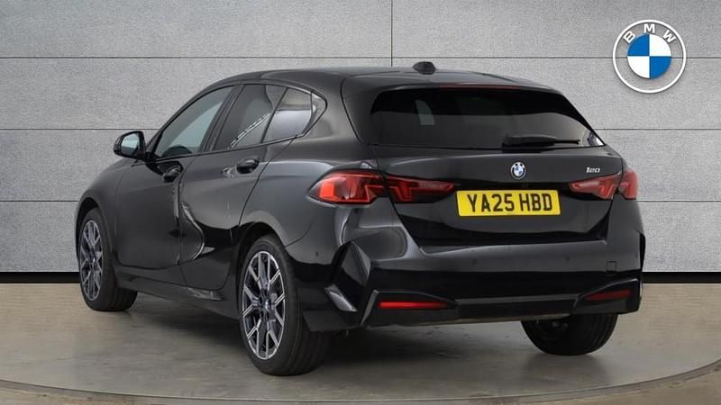 Used BMW 120 Sport Line 168 HP (123 kW) 2025 Black Hatchback