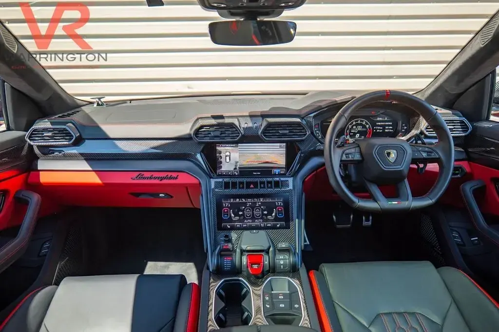 Used Lamborghini Urus 666 HP (489 kW) 2024 Red SUV