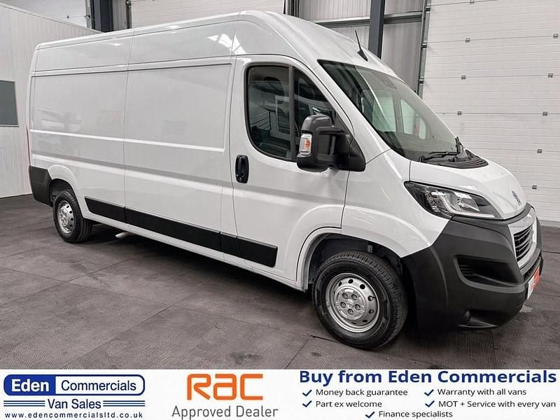White New 2025 Peugeot Boxer Premium Van | £22,995 (Fair price) - Image 1/4