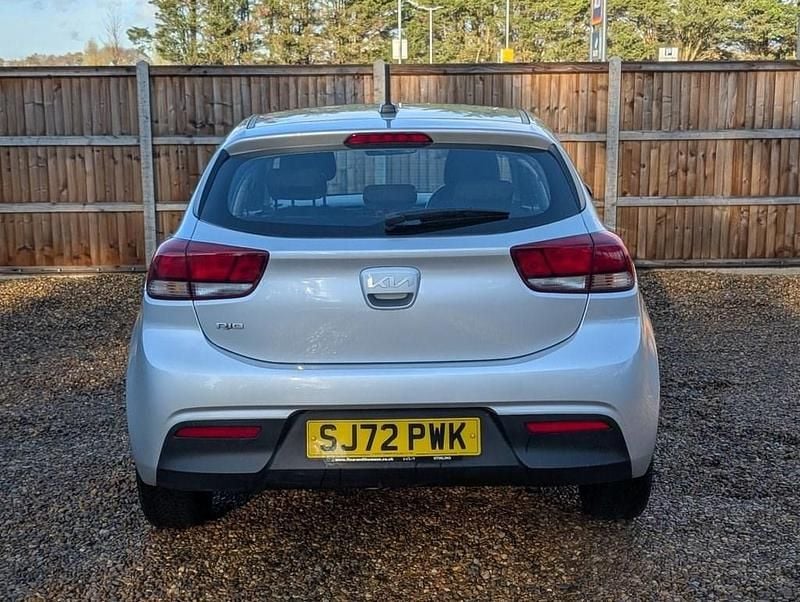 Used Kia Rio 83 HP (61 kW) 2022 Silver Hatchback