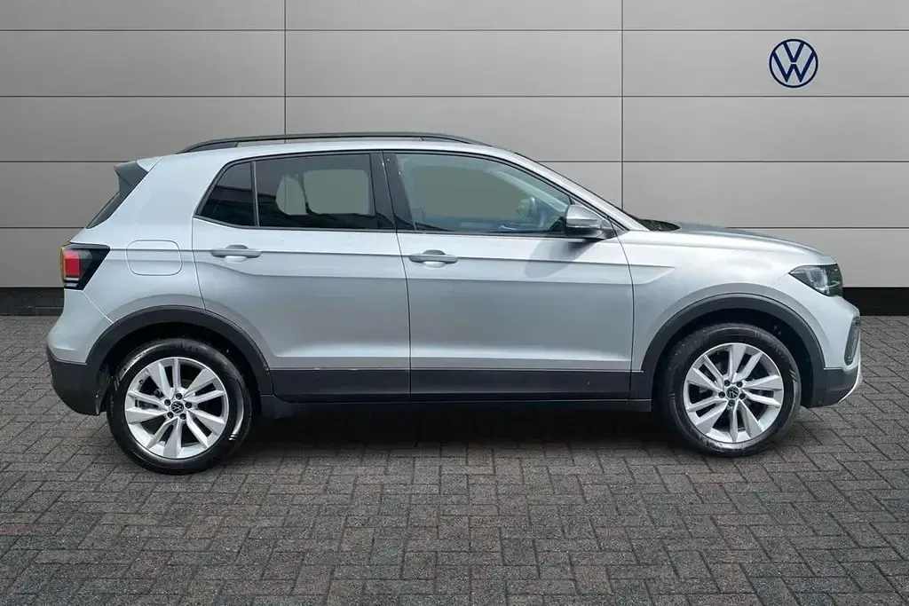 Usado VW T-Cross Match 115 CV (84 kW) 2025 Plateado SUV