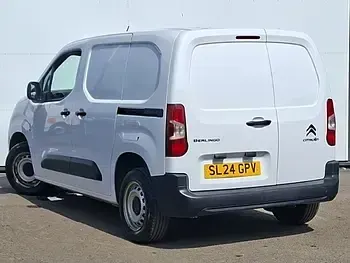 Used Citroën Berlingo 100 HP (73 kW) 2024 White MPV
