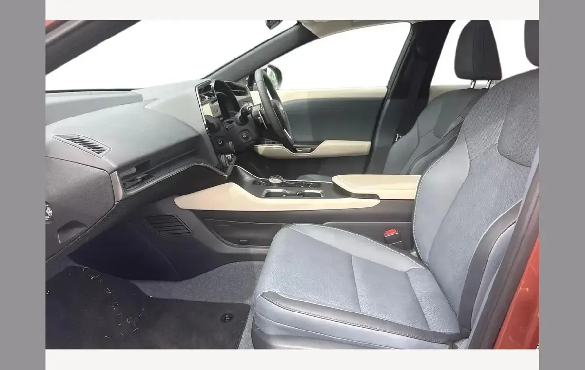 Used Lexus RZ 450e 230 kW (313 HP) 2025 Sonic copperblack SUV