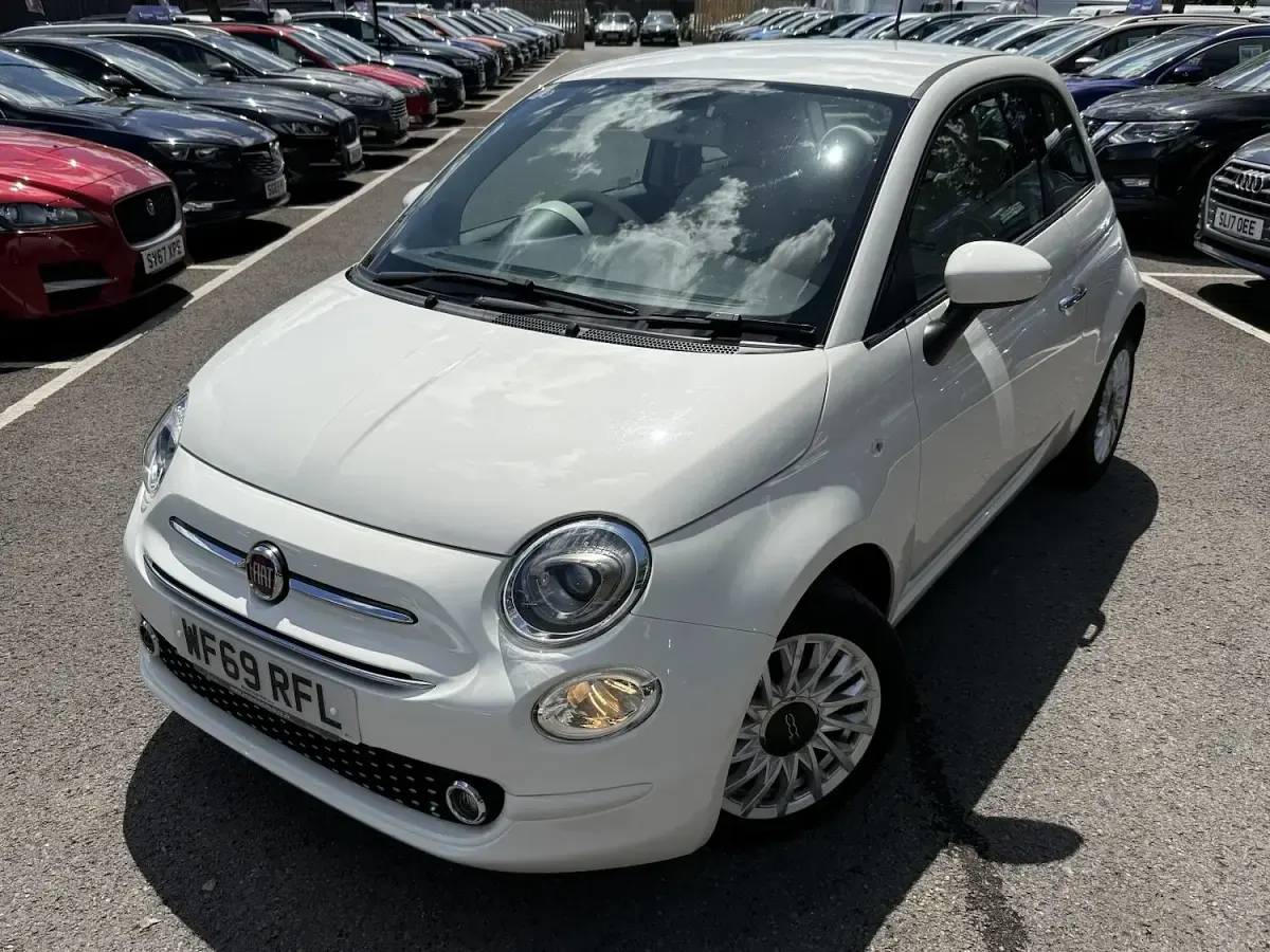Used Fiat 500 Lounge 69 HP (50 kW) 2019 White Hatchback