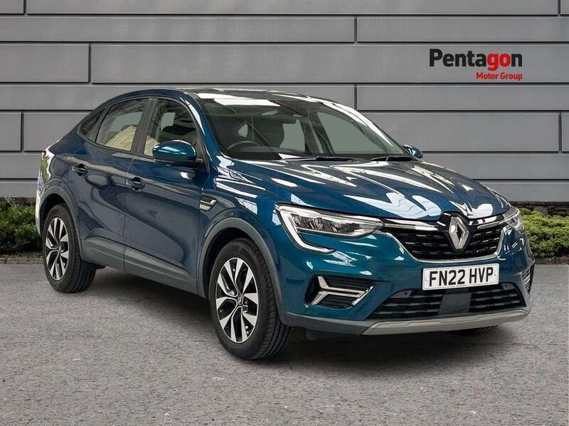 Blue Used 2022 Renault Arkana Iconic SUV | £15,299 (Fair price) - Image 1/4