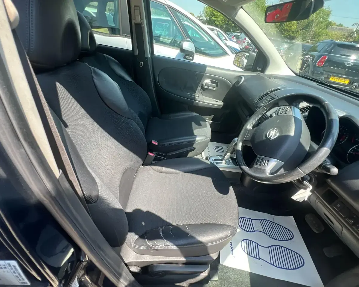 Used Vauxhall Corsa 90 HP (66 kW) 2011 Black Hatchback