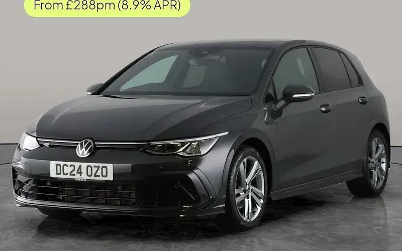 Used VW Golf VIII R-line 150 HP (110 kW) 2024 Hatchback