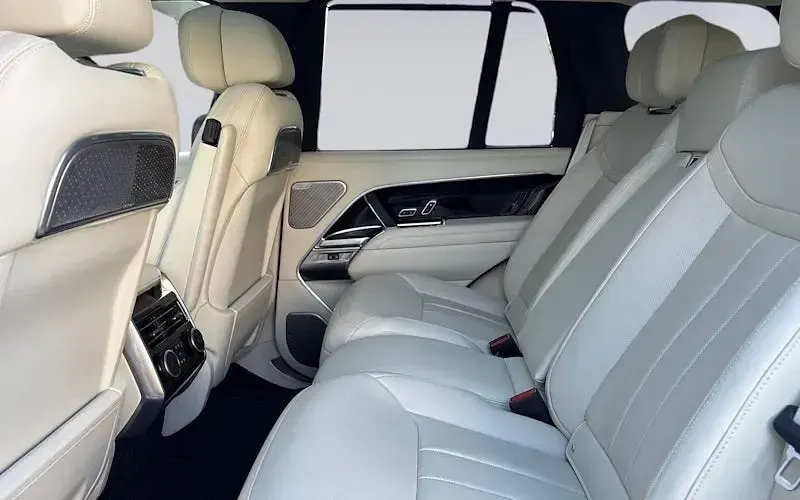 Used Land Rover Range Rover Autobiography 349 HP (256 kW) 2026 SUV