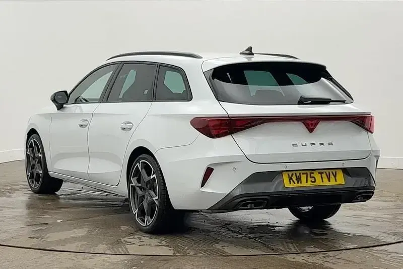 New Cupra Leon 150 HP (110 kW) 2026 White Estate