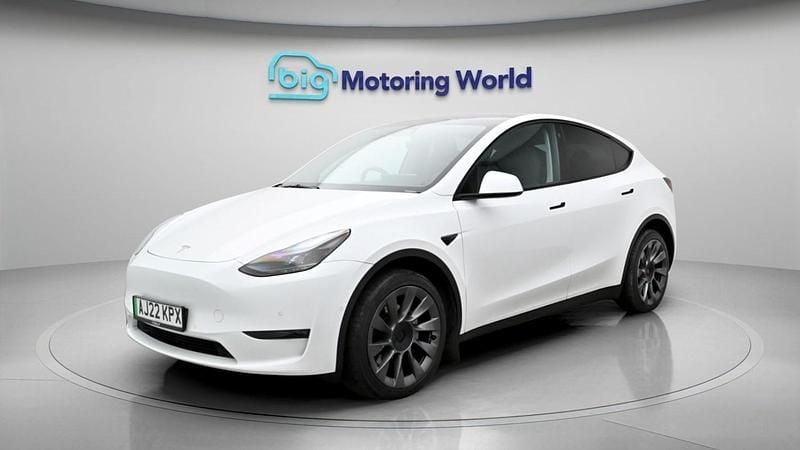 Used Tesla Model Y Long Range AWD 378 kW (514 HP) 2022 White SUV