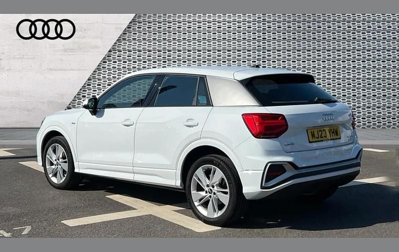 Used Audi Q2 S-Line 190 HP (139 kW) 2023 White  SUV
