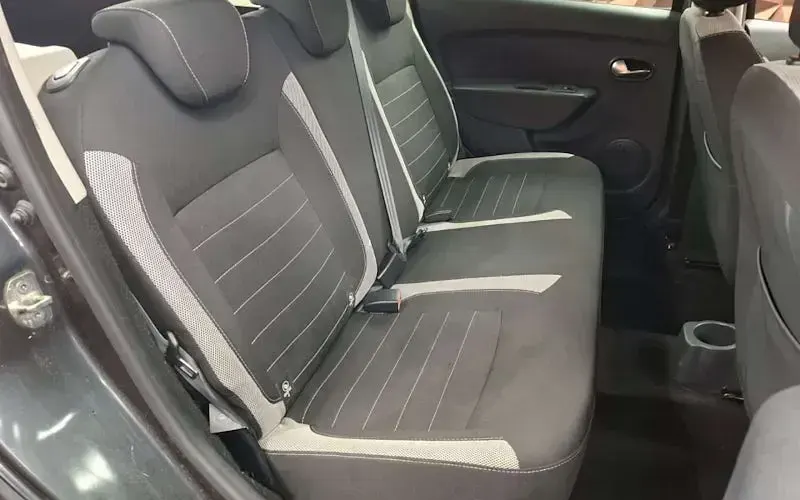 Used Dacia Sandero Lauréate 90 HP (66 kW) 2018 Slate grey Hatchback