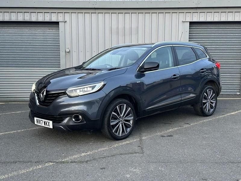 Grey Used 2017 Renault Kadjar Signature SUV | £7,100 (Fair price) - Image 1/4