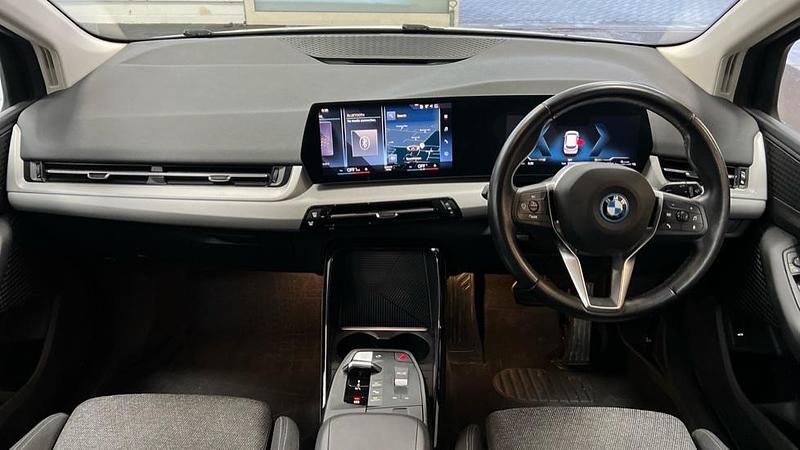 Used BMW 225 Sport Line 245 HP (180 kW) 2022 Alpine white