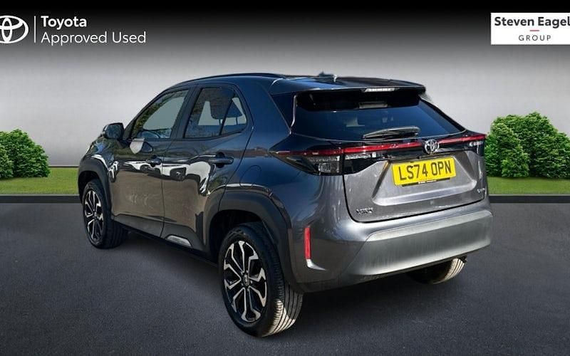 Used Toyota Yaris Hybrid Design 116 HP (85 kW) 2026 Estate