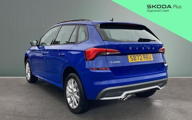 Used Skoda Kamiq SE 95 HP (69 kW) 2023 Blue SUV