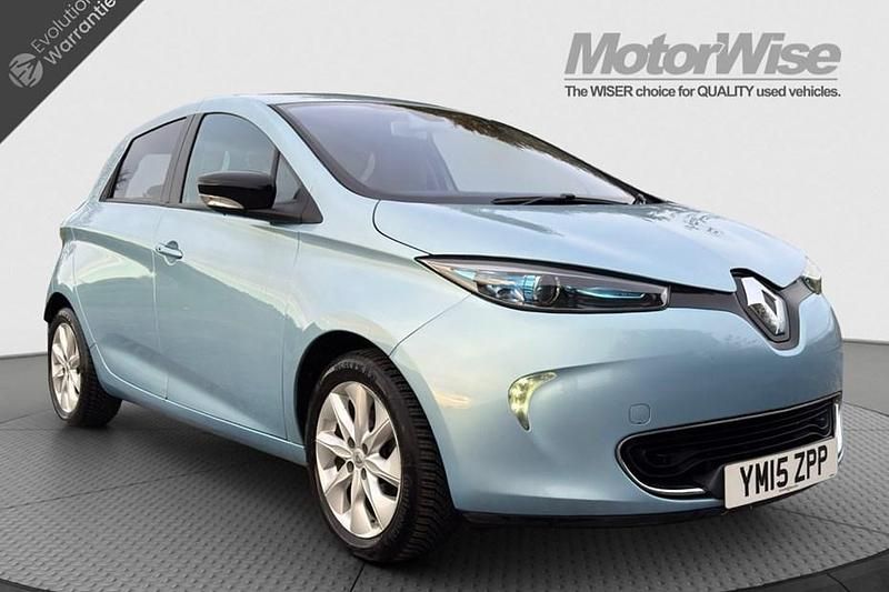 Blue Used 2015 Renault Zoe Dynamique Hatchback | £4,995 (Fair price) - Image 1/1