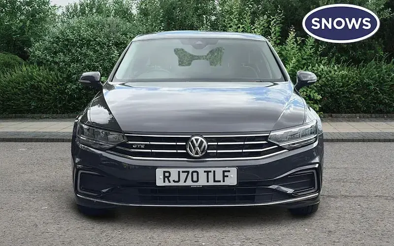 Used VW Passat GTE 218 HP (160 kW) 2021 Sedan