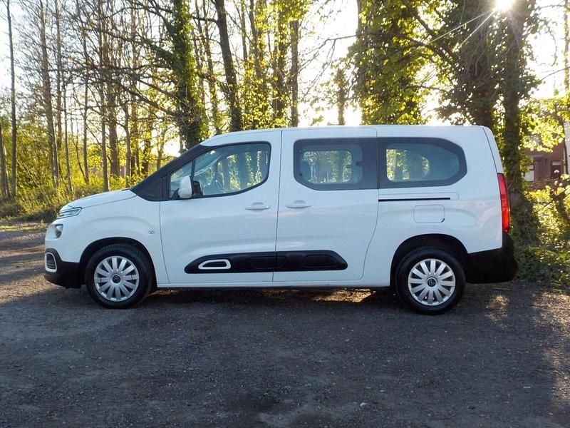 Used Citroën Berlingo Feel 2019 White MPV