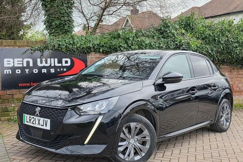 Used Peugeot e-208 Allure Premium 100 kW (136 HP) 2021 Hatchback