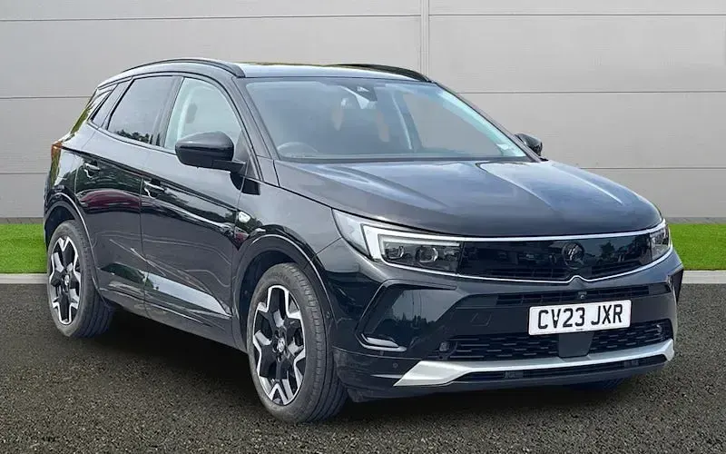 Usado Vauxhall Grandland X Ultimate 131 HP (96 kW) 2023 SUV