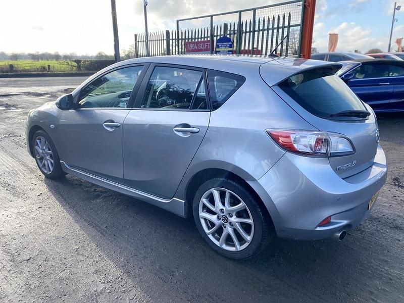 Używany Mazda 3 2013 Srebrny Hatchback
