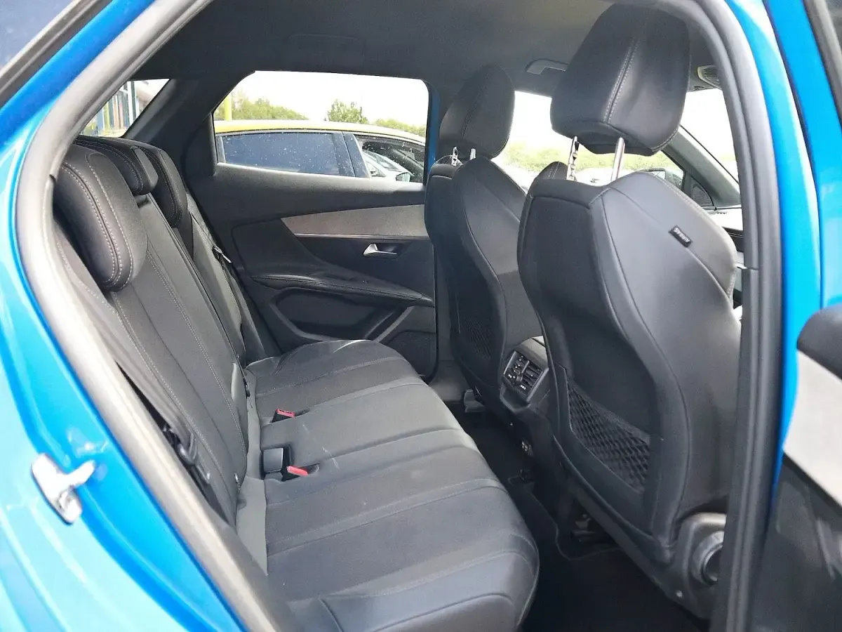 Used Peugeot 3008 GTi 131 HP (96 kW) 2023 Blue SUV