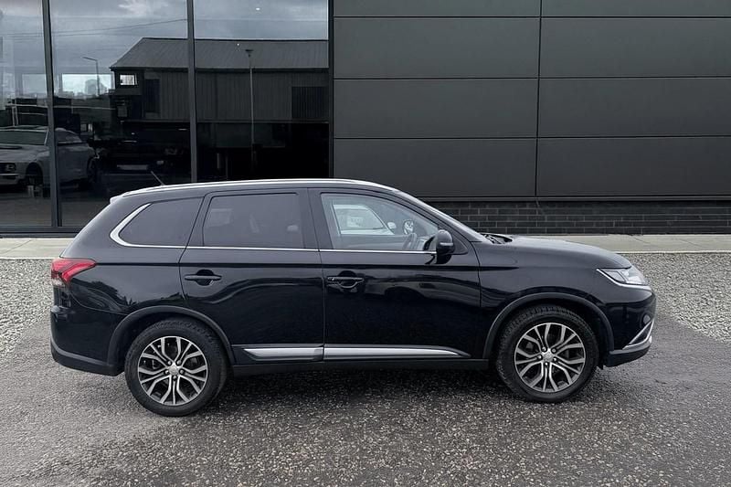 Used Mitsubishi Outlander 147 HP (108 kW) 2018 Black SUV
