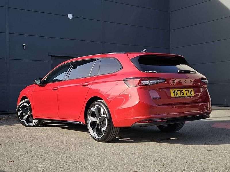 Used Skoda Superb SportLine 204 HP (150 kW) 2025 Red Estate