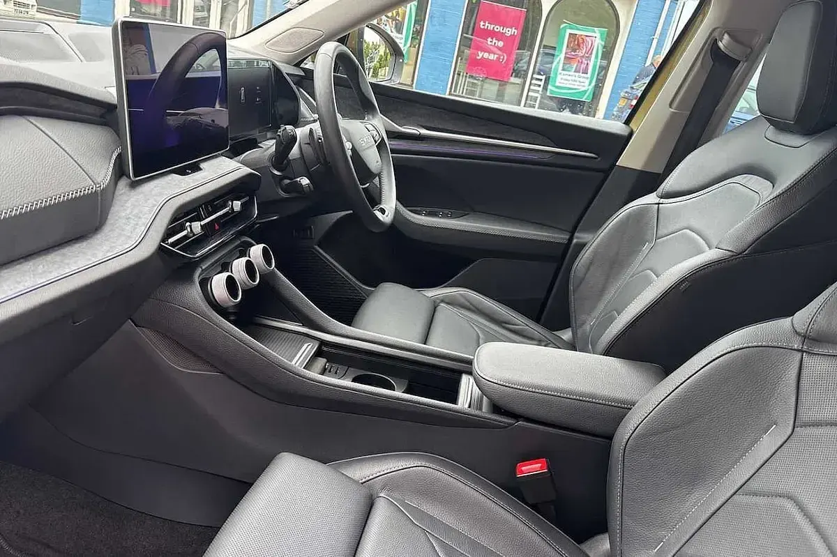 Used Skoda Kodiaq SE L 150 HP (110 kW) 2025 Bronx gold metallic SUV