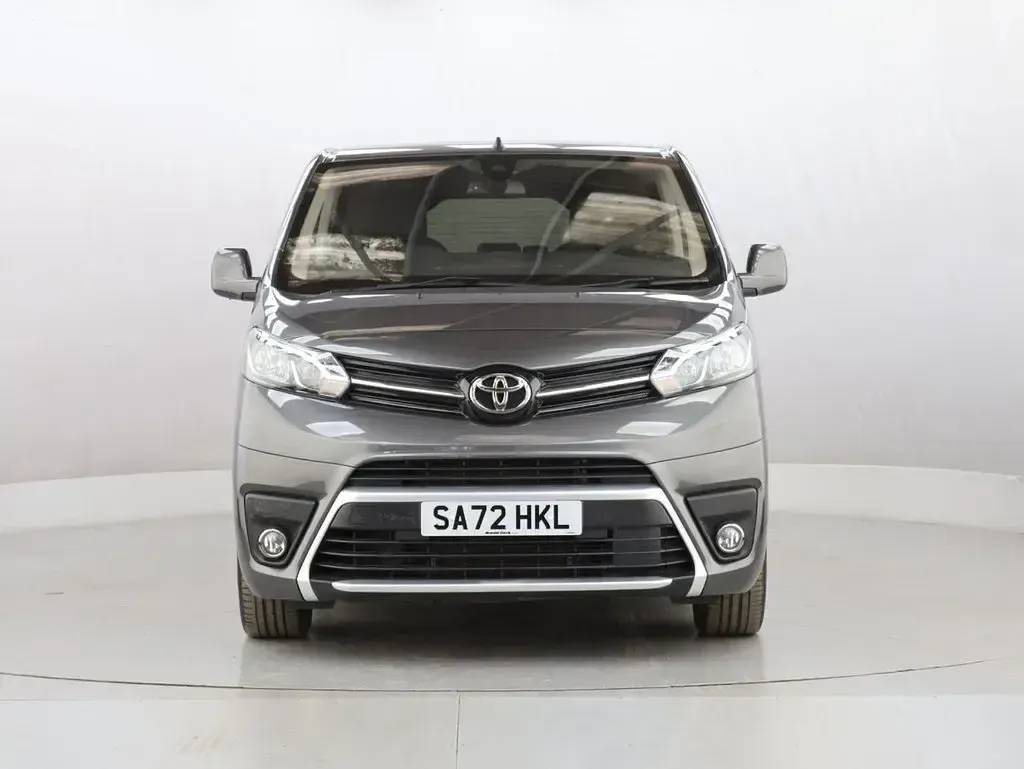 Used Toyota Proace Verso City 140 HP (102 kW) 2022 Grey MPV