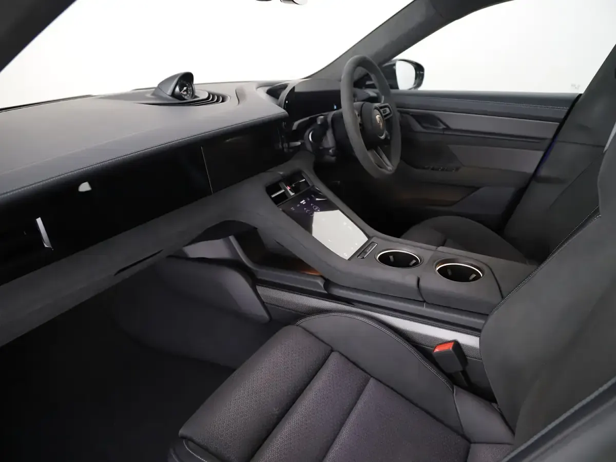 Used Porsche Taycan Performance Package 514 kW (700 HP) 2025 Purple sky metallic Sedan