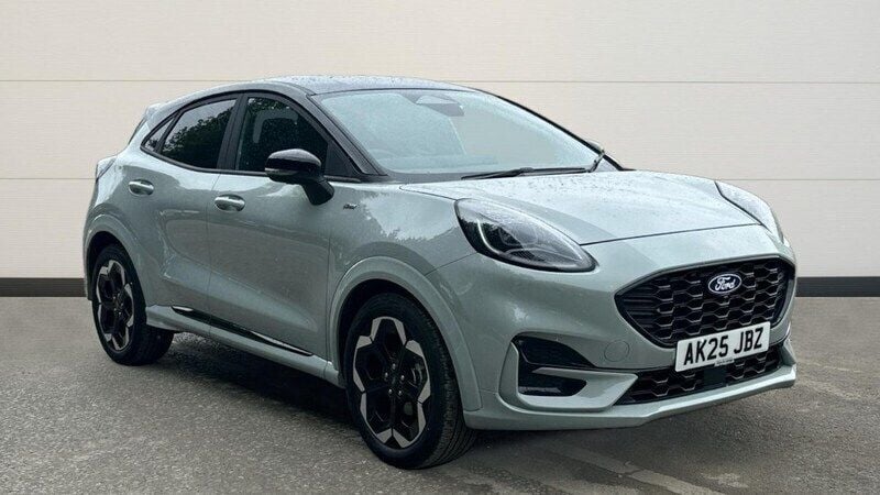 Fighter jet gray (exclusive colour) New 2025 Ford Puma ST-Line X Hatchback | £24,669 (Expensive) - Image 1/4