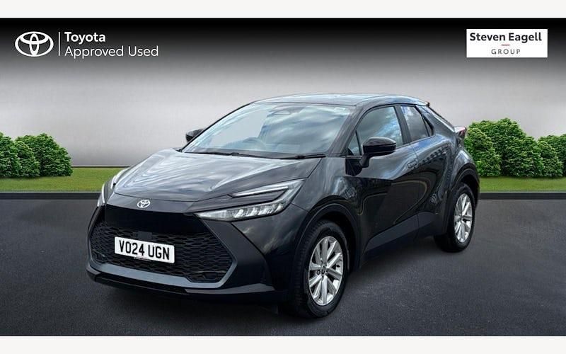 Used Toyota C-HR 140 HP (102 kW) 2026 SUV