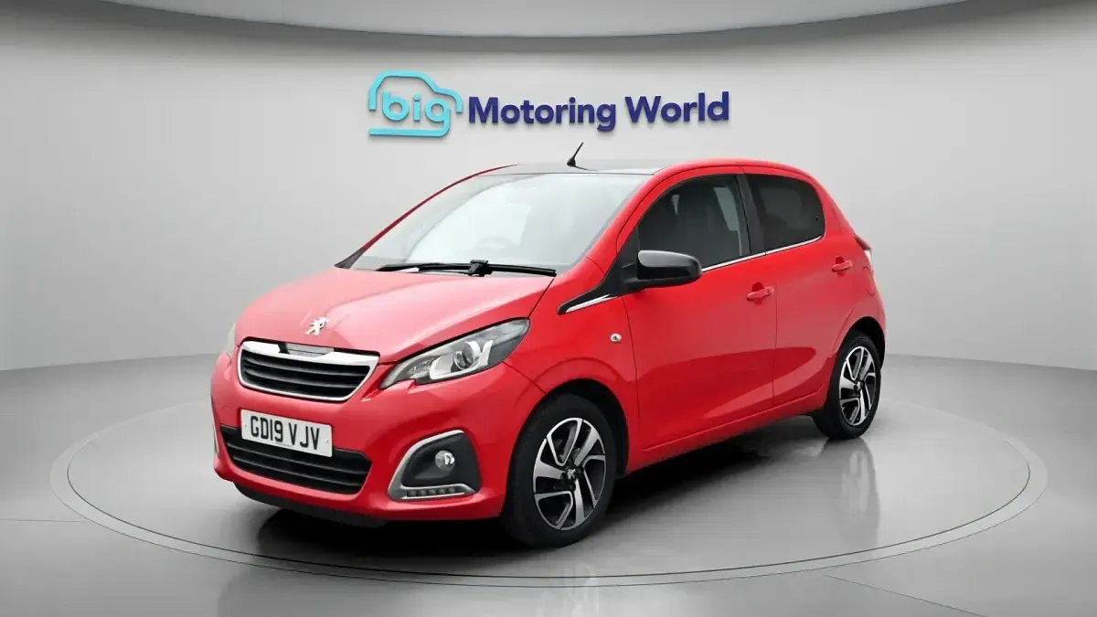 Used Peugeot 108 Allure 71 HP (52 kW) 2019