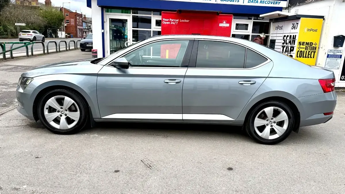 Used Skoda Superb SE Technology 150 HP (110 kW) 2016 Grey Hatchback