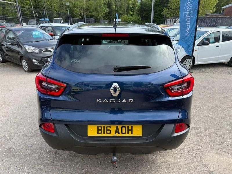Gebraucht Renault Kadjar Dynamique 130 PS (95 kW) 2016 Blau SUV