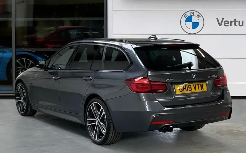 Used BMW 330 M Sport 258 HP (189 kW) 2019 Grey Estate